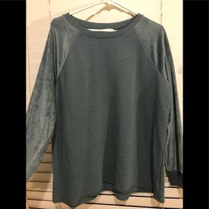 American Eagle shirt